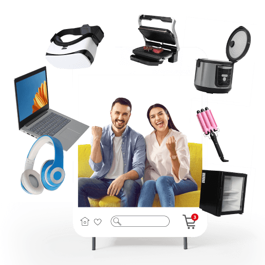 Pareja emocionada junto a vectores de un computador portátil y unos audífonos